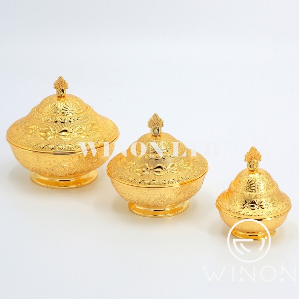 Golden plated small-size round bowl with cover