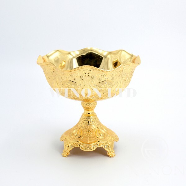 Golden plated 10"round bowl with big-size base