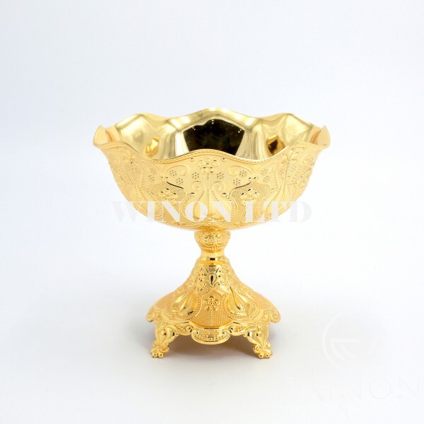 Golden plated 7"round bowl with mid-size base