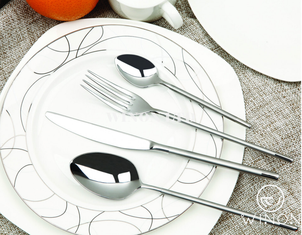 Stainless Steel Knife And Fork Set Of Four (Elegant)